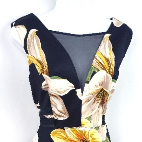 ALEXA B NITES Floral Dress - Picture 1 of 8